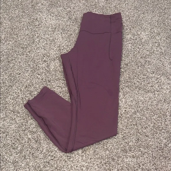 Under Armour women’s Purple Leggings - Picture 1 of 8